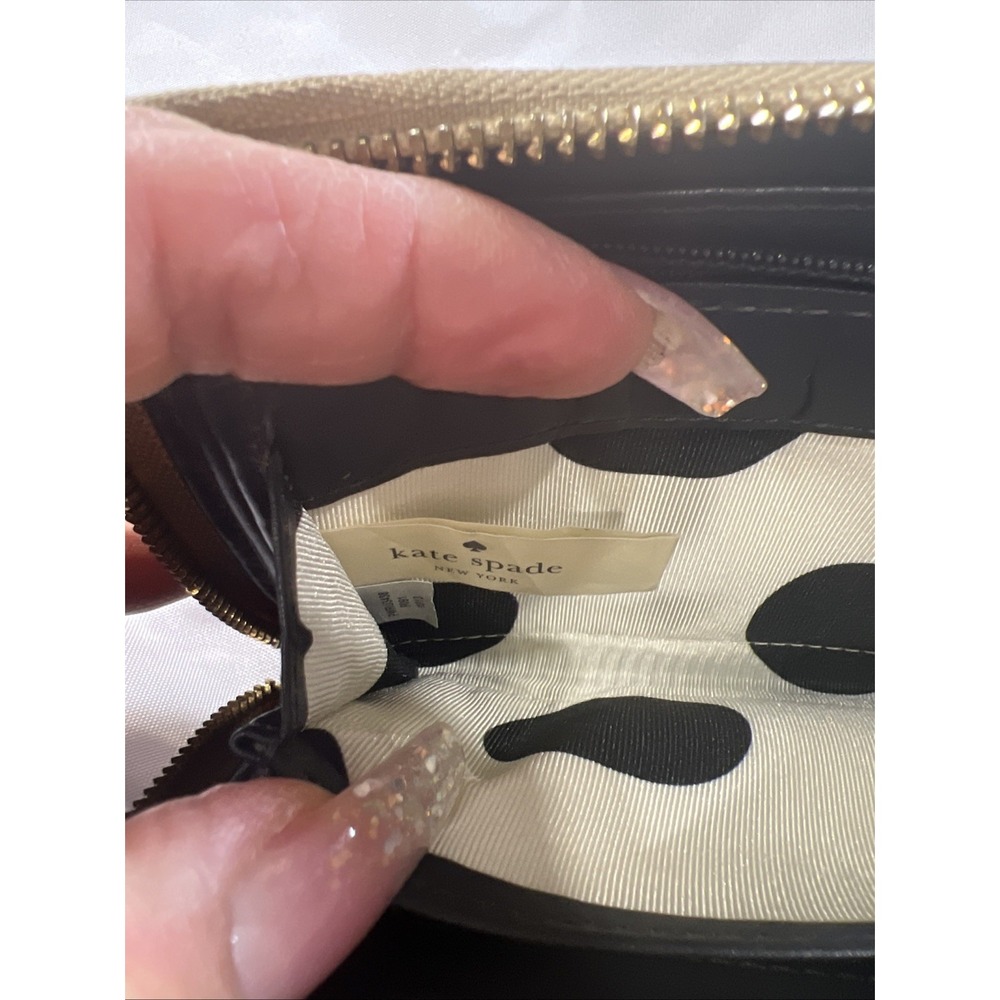 Kate Spade New York l Cedar‎ Street Zip Around Lacey Continental Gold Wallet - Picture 3 of 6